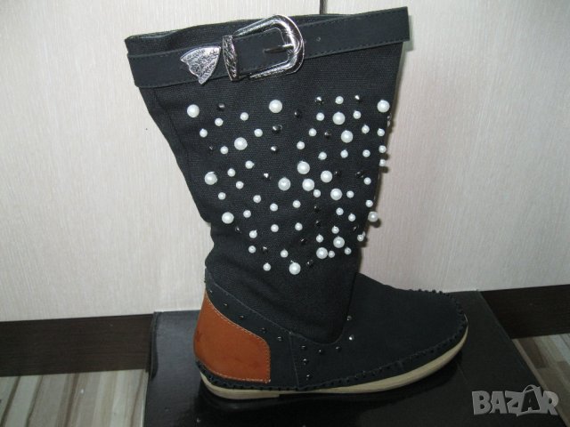 Нови ботуши с перли, снимка 2 - Дамски ботуши - 39818563