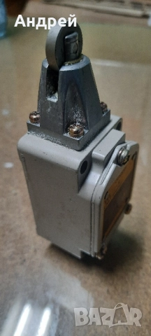 Краен изключвател Omron WL, снимка 2 - Резервни части за машини - 52250132