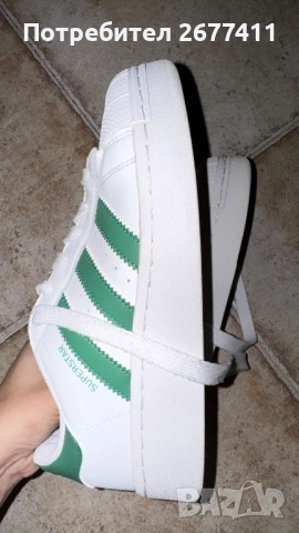 Дамски маратонки Adidas , снимка 2 - Маратонки - 53184869