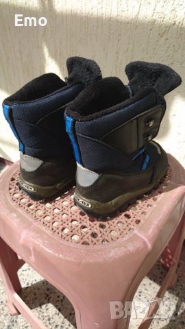 Продавам детски зимни ботушки с подплата, снимка 3 - Детски боти и ботуши - 39029290