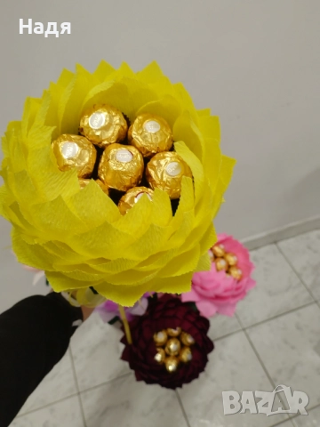Цветя с бонбони за подарък, снимка 5 - Романтични подаръци - 52153441