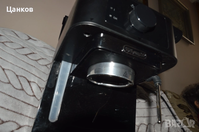 Delonghi кафемашина еспресо, използвана, София, снимка 9 - Кафемашини - 52947540