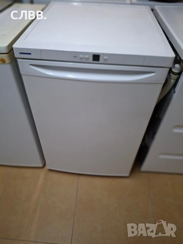 Продавам фризер LIEBHERR 