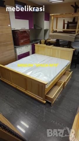Спалня с 4 чекмеджета,с 2 високи табли  -МАСИВ . Налична!, снимка 3 - Спални и легла - 50808633