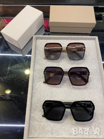 очила с черен обикновен калъф и ув защита christian dior 