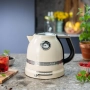 Електрическа кана KitchenAid Artisan, 2400W, 1.5 л, Крем, снимка 1