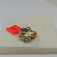 Нов Златен пръстен-2,92гр/14кр, снимка 4 - Пръстени - 35744558
