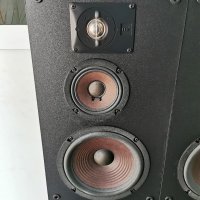 (Имат и решетки)Трилентови 2бр. Тонколони  JBL TLX 30 , снимка 2 - Тонколони - 41391232