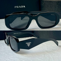 PR дамски слънчеви очила правоъгълни, снимка 1 - Слънчеви и диоптрични очила - 44587333