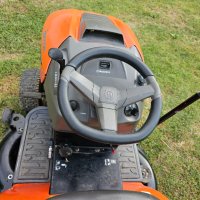 Тракторна Косачка HUSQVARNA 22.к.с. KOHLER. ПЕРФЕКТНА. , снимка 13 - Градинска техника - 41835441