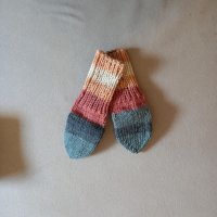Ръчно плетенидетски чорапи, ходило 14 см., снимка 2 - Чорапи - 41773464
