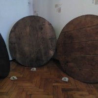 ПАРАЛИЯ, софри дървени маси от миналото., снимка 1 - Антикварни и старинни предмети - 38447040