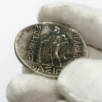 Монета Тетрадрахма от Тракия, о. Тасос ( Θάσος ), 148 г. пр. Хр., снимка 4 - Нумизматика и бонистика - 44650118
