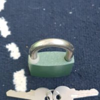 Соц катинар с 2 ключа, снимка 2 - Антикварни и старинни предмети - 39232433