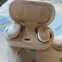  BOSE QuietComfort, снимка 5 - Bluetooth слушалки - 42659891