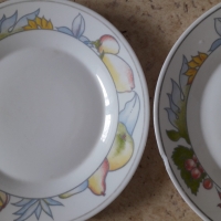 2 Порцеланови чинии , снимка 1 - Чинии - 36088144
