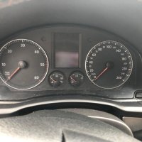 Golf 5 1.9 tdi, снимка 7 - Автомобили и джипове - 40531936