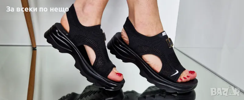 Nike Дамски Черни Сандали С Метален Акцент Найк Код P600, снимка 1