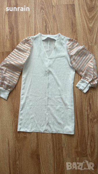 бяла рокля с интересни ръкави буфан, снимка 1