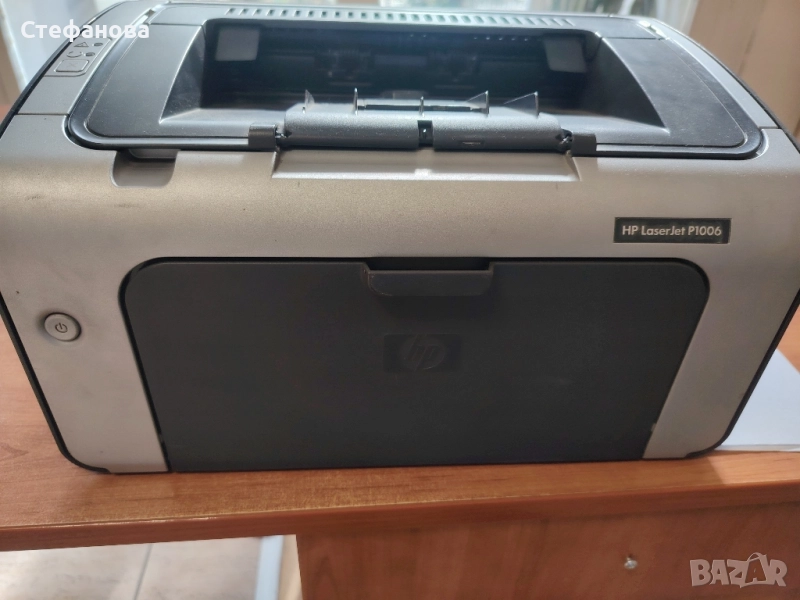 лазерен принтер HP p1006, снимка 1