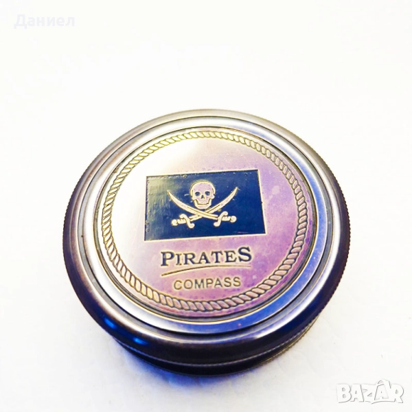 Бронзов компас с гравирано пиратско лого и стихотворение , снимка 1