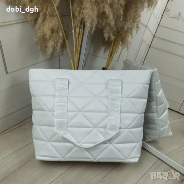 Дамска капитонирана чанта от еко кожа, снимка 1