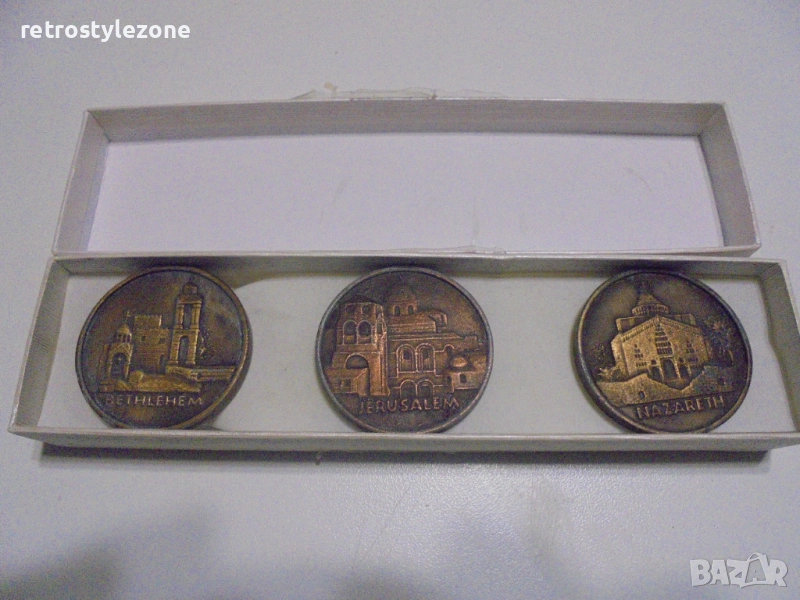 № 8273 Юбилеен комплект плакети „Светите градове“ – 2000 г., снимка 1