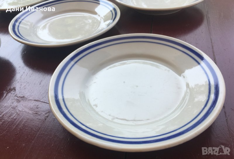 5 бр. бели порцеланови чинии със син кант, снимка 1