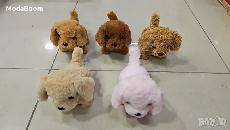 Елтекрическо плюшено лаещо кученце с батерии. Характеристики:  Въртене на опашка, снимка 1