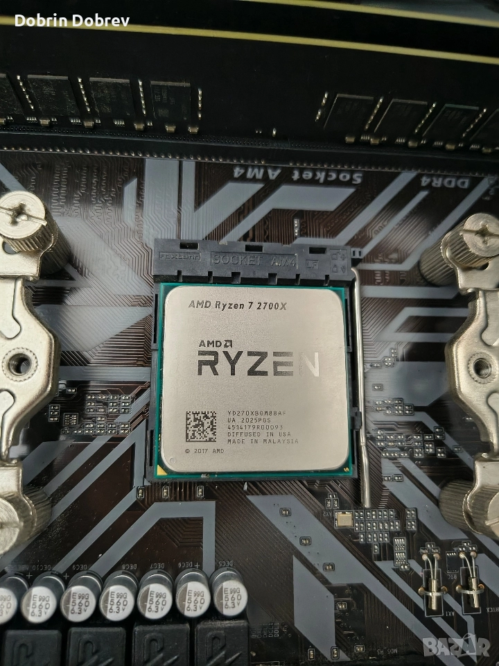 Процесор AMD Ryzen 7 2700X AM4, снимка 1