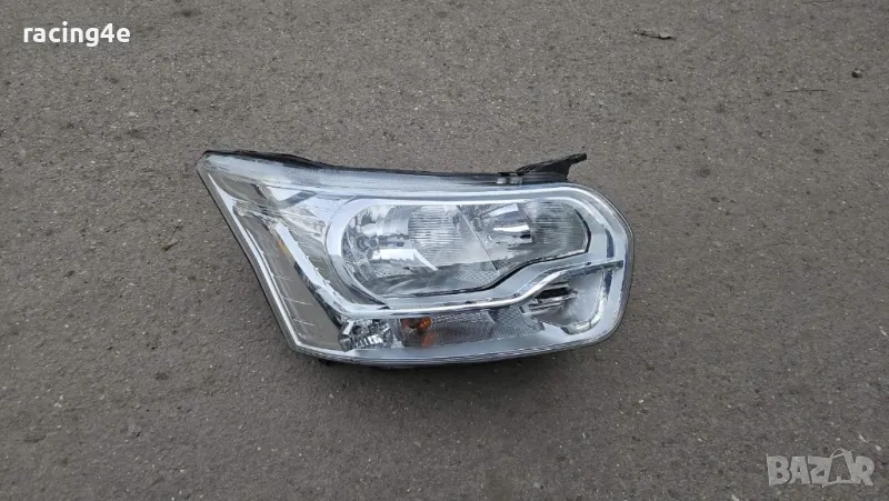 Десен фар за Ford Transit, снимка 1