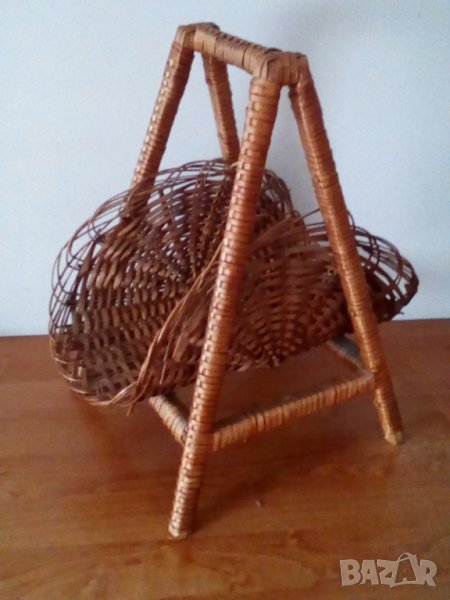 Поставка за вестници, ратан, снимка 1