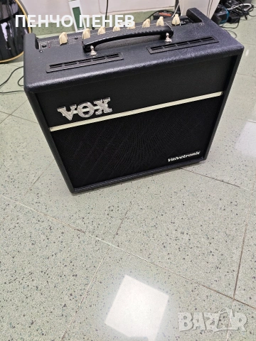 Усилвател за китара VOX VT20+, снимка 3 - Ресийвъри, усилватели, смесителни пултове - 53428750