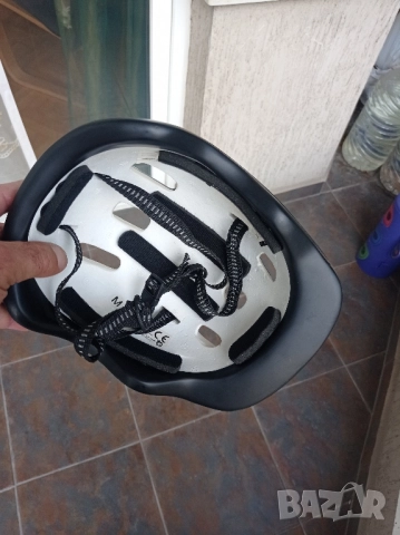 детска каска за велосипед или друго превозно средство , снимка 3 - Спортна екипировка - 51553706