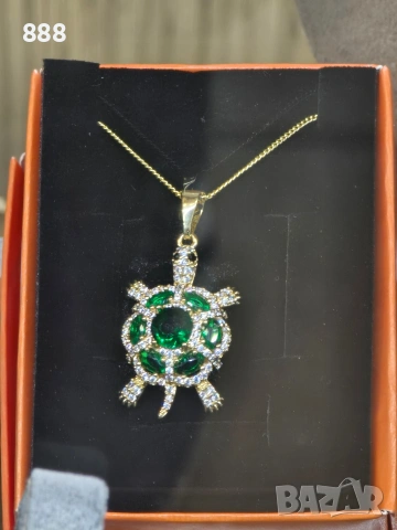 обеци и колие, снимка 2 - Бижутерийни комплекти - 53400311