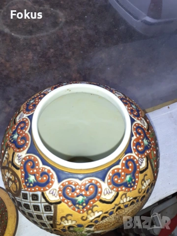 Голяма стара антикварна ваза Сатцума Satsuma рисувана релеф, снимка 4 - Антикварни и старинни предмети - 53445252