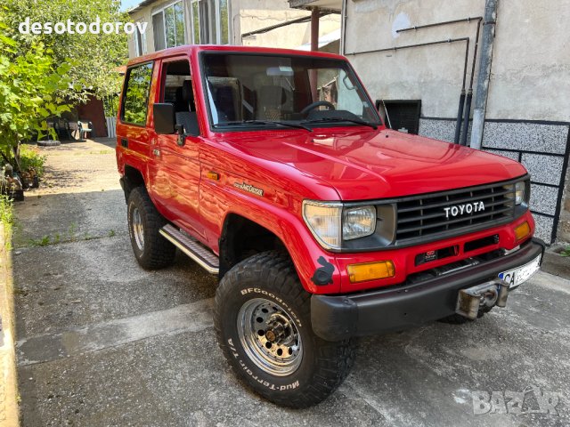 Toyota Land Cruiser RJ70, снимка 1 - Автомобили и джипове - 41667424