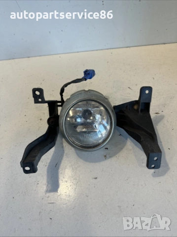 Преден десен халоген, оригинален (OEM), с номер 92202-2P0 за Kia Sorento 2.2 CRDi, 2012 година.