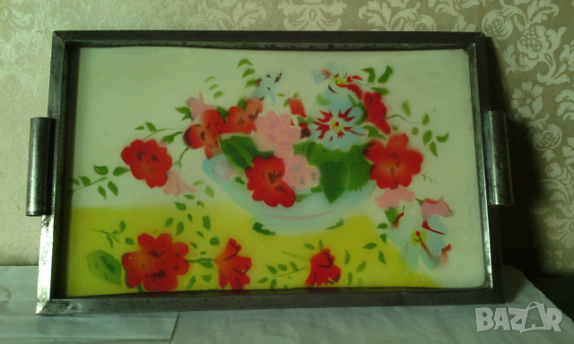 Уникален ретро поднос за сервиране. Плато. Антика. 38 см на 24 см