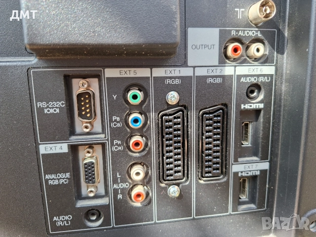 Телевизор Sharp LCD 32 инча, снимка 4 - Телевизори - 52371321