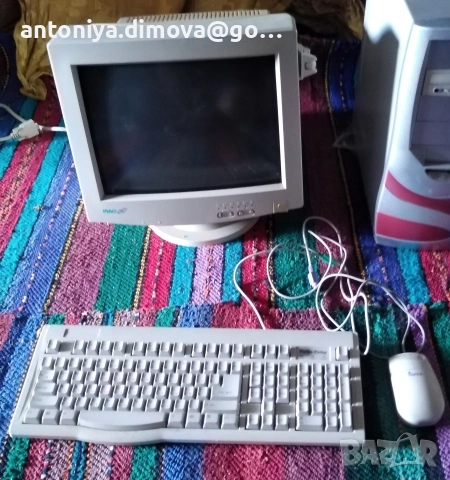 Монитор Mag, клавиатура и мишка 