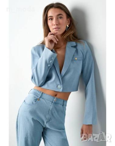 Дамско късо елегантно сако