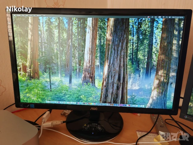 Монитор AOC e2343f, снимка 1