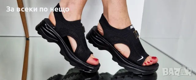 Nike Дамски Черни Сандали С Метален Акцент Найк Код P600
