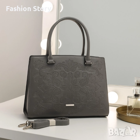 Елегантна дамска чанта с релефен дизайн – стил и практичност в едно, снимка 5 - Чанти - 51860714