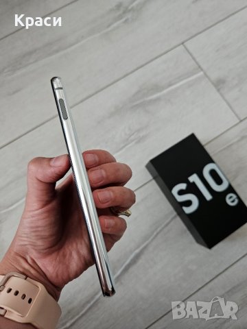 Samsung Galaxy S10e Prism White,Dual sim,128 GB + 15 бр. кейсове, снимка 2 - Samsung - 42021675