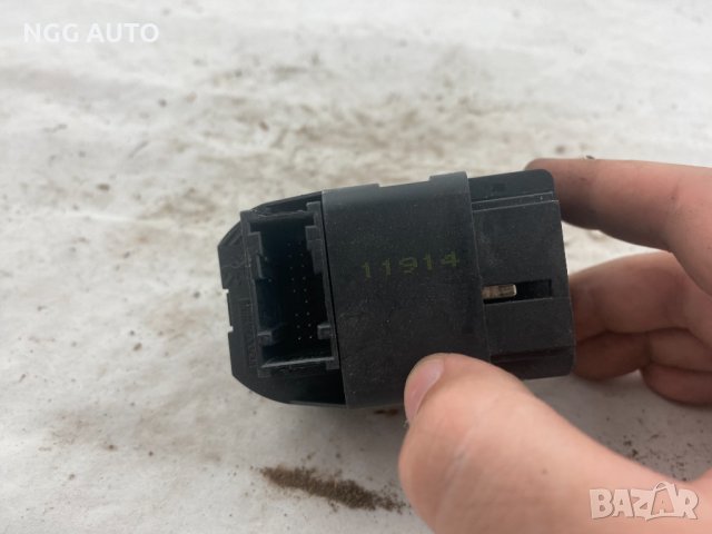 Оригинален Панел с бутони за ел. стъкла и огледала за Peugeot 206, 40 лв, снимка 3 - Части - 41448387