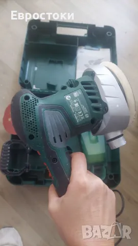 Ексцентрикова шлайфмашина Bosch PEX 400 AE (370 W, в куфар), снимка 11 - Други инструменти - 47539467
