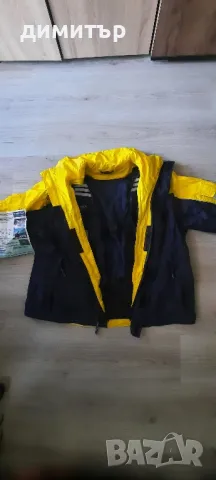 Специализирано ,непромокаемо яке със жилетка за яхти и лодки, снимка 7 - Водни спортове - 48347299