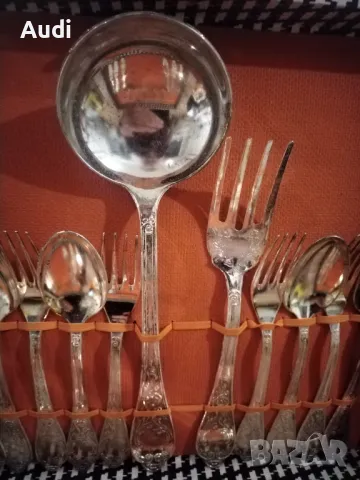 Посребрени прибори за хранене. Комплекта е в кутия  Комплектьт включва: Вилица и льжица за сервиране, снимка 6 - Прибори за хранене, готвене и сервиране - 50181454